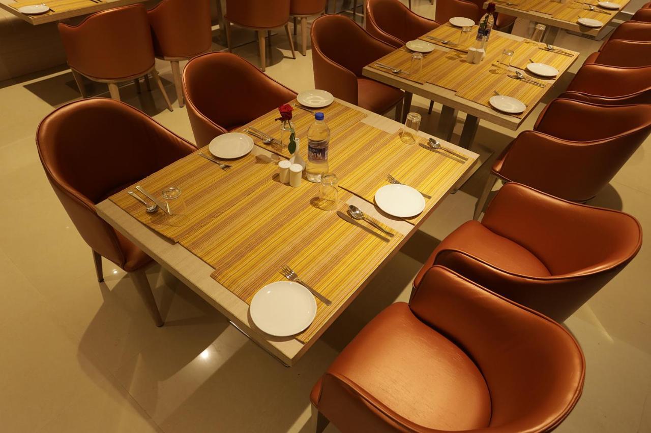 מלון קוטאיאם Iswarya Residency מראה חיצוני תמונה