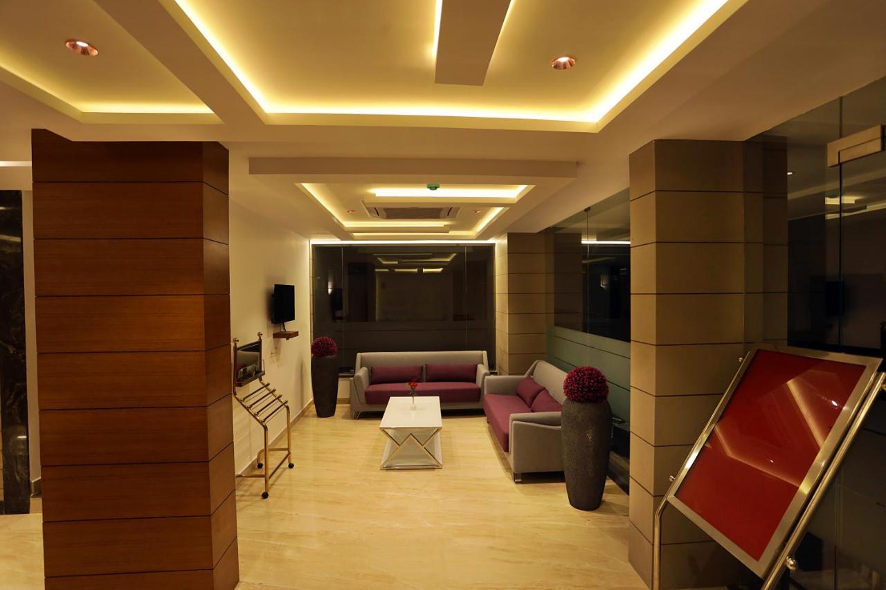 מלון קוטאיאם Iswarya Residency מראה חיצוני תמונה